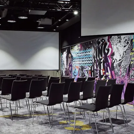 Hotel Radisson Blu Seaside Hotel, 4*