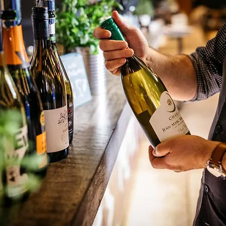 Hotel Radisson Blu Seaside Hotel, 4*