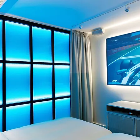 Отель Radisson Blu Seaside Hotel,
