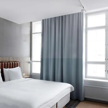 Radisson Blu Seaside Hotel, 4*