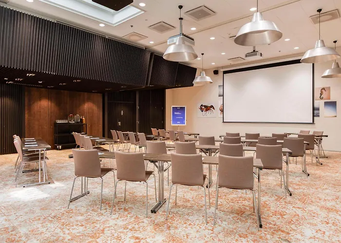 Отель Radisson Blu Seaside Hotel,