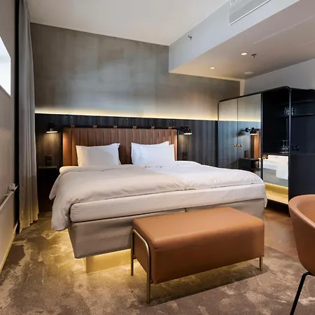 Radisson Blu Seaside Hotel, 4*